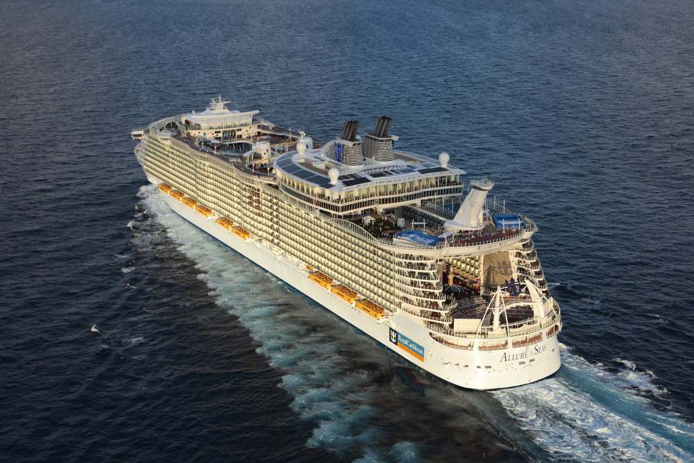 Cruise ship